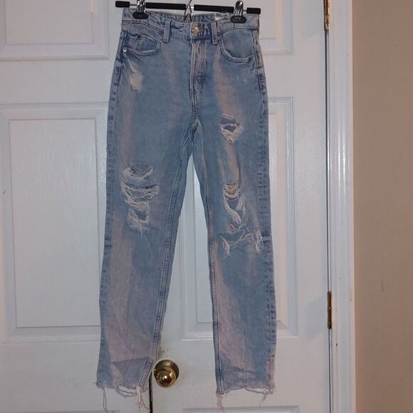 Denim & Denim light washed boyfriend low waist distress jeans Sz 2 - Picture 1 of 9